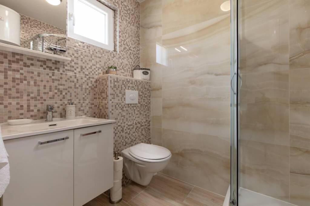 Seaview Apartment Sparkle Iskra - Povlja, Brac Povlja  Exterior photo